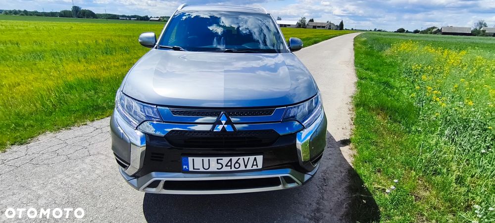 Mitsubishi Outlander 2.4 4WD Top - 3