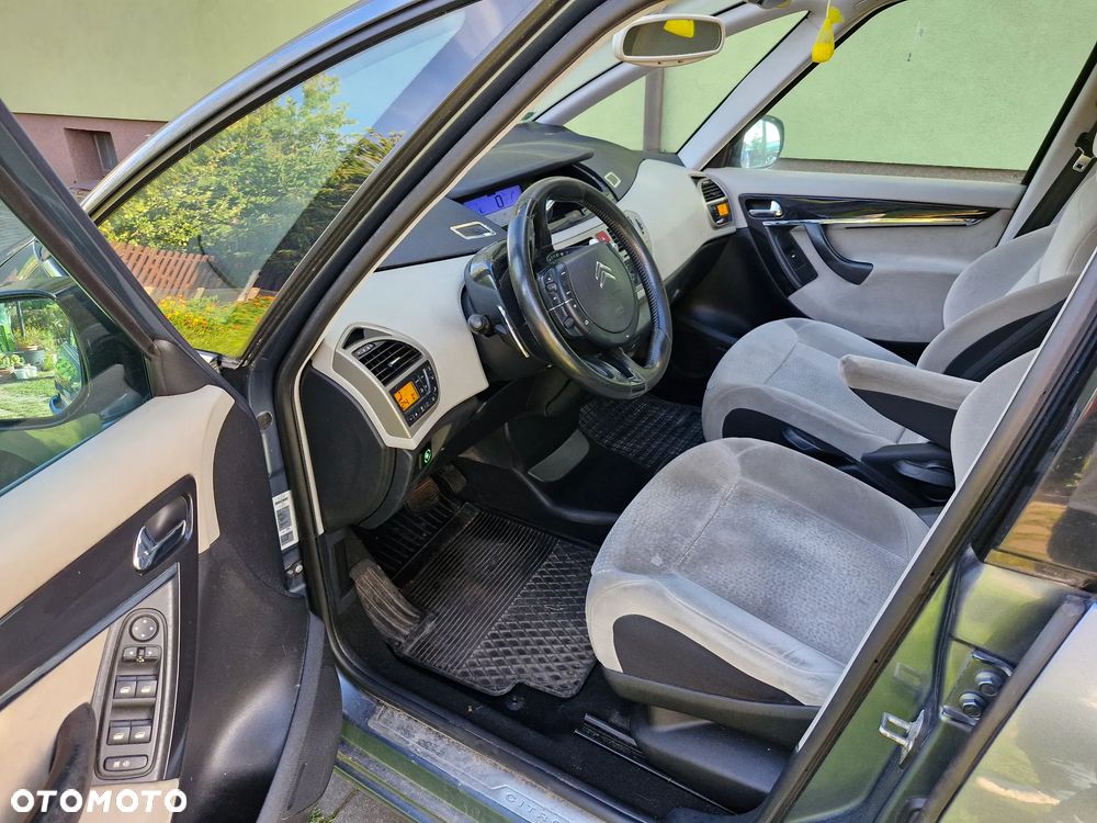 Citroën C4 Picasso 2.0 16V EGS6 Tendance - 12