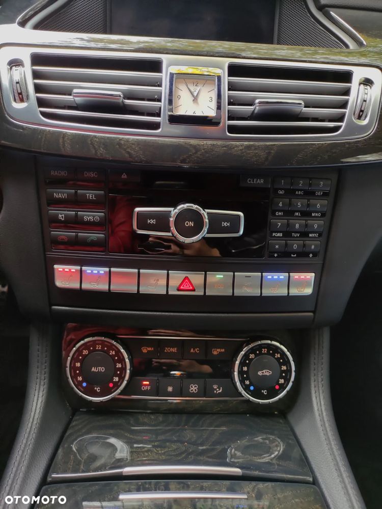 Mercedes-Benz CLS 350 CDI 4Matic 7G-TRONIC - 9