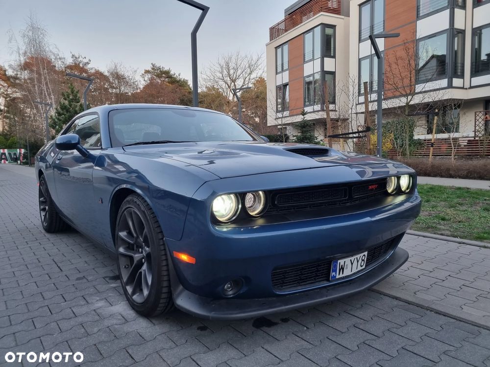 Dodge Challenger 6.4 Scat Pack - 1