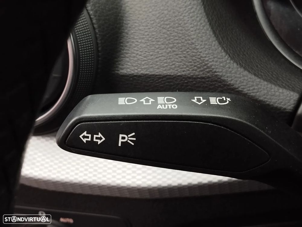 Audi Q2 30 TDI Advanced S tronic - 23
