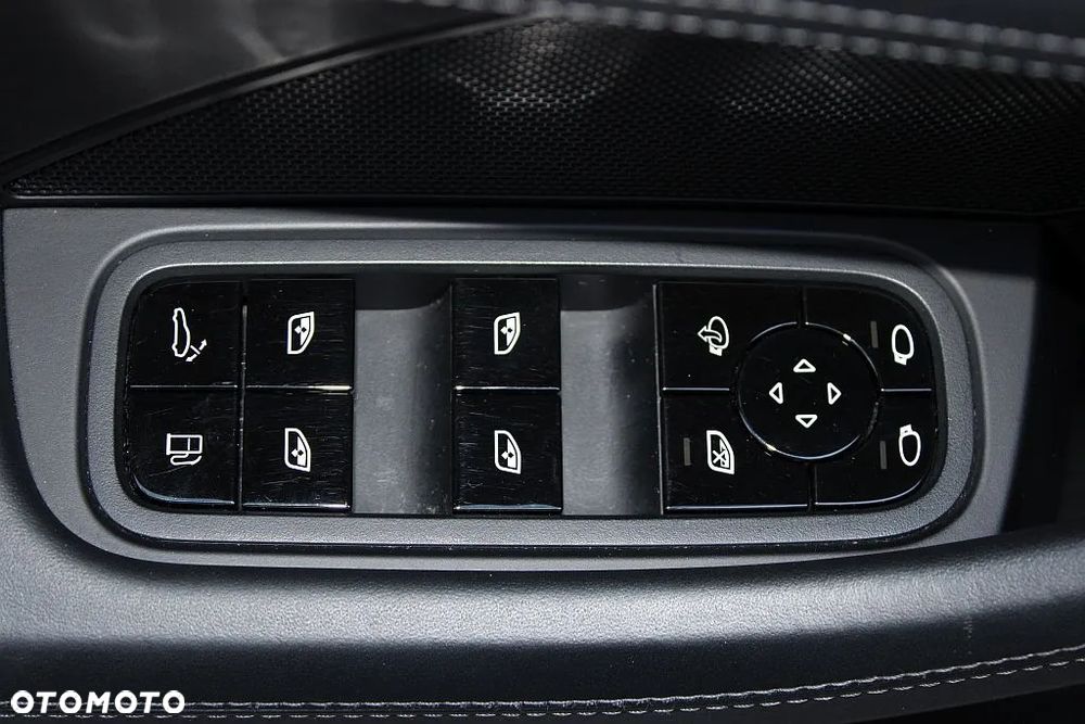 Porsche Panamera 4S E-Hybrid - 35