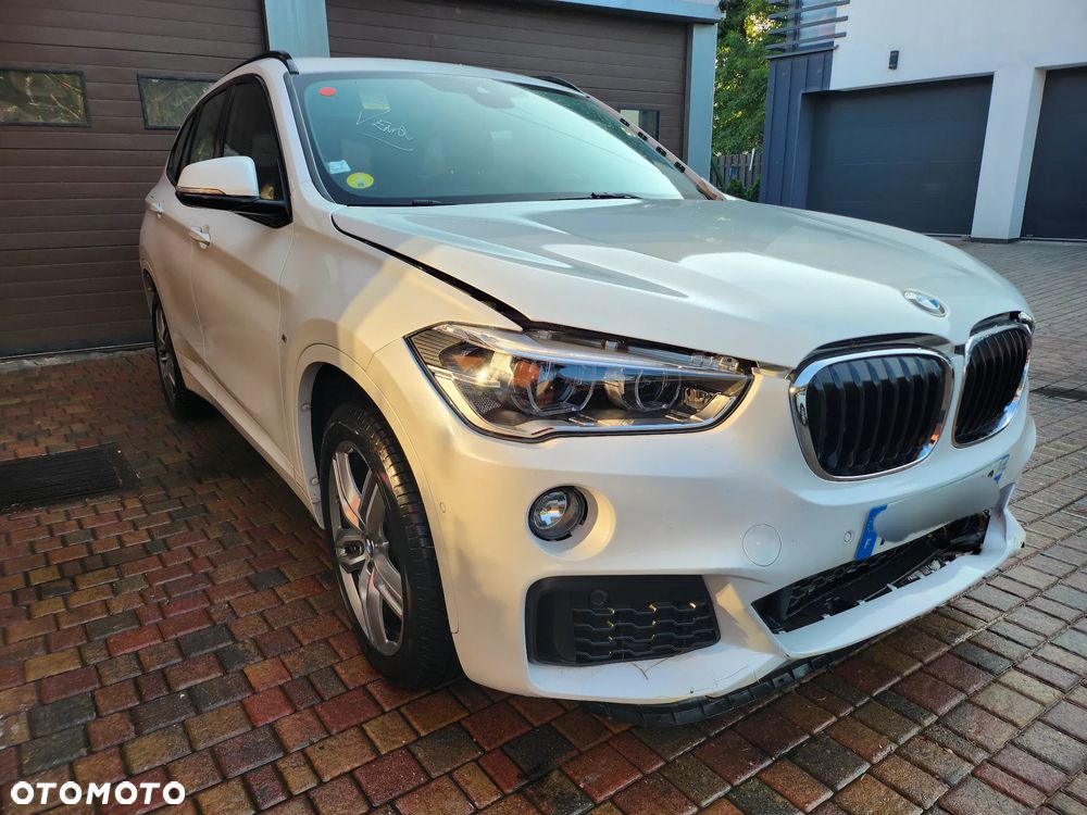 BMW X1 - 10