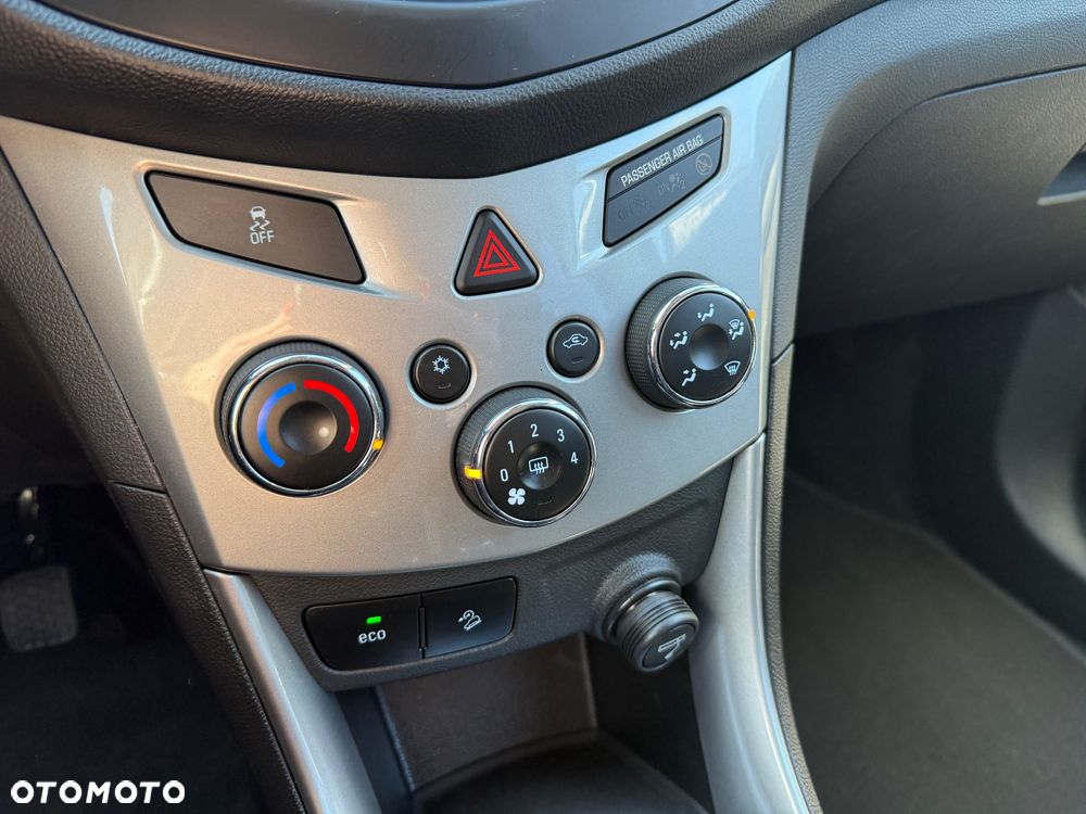 Chevrolet Trax 1.6 LT - 17