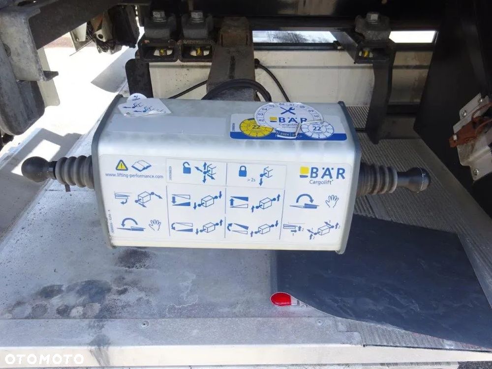 Krone Thermotrailer ThermoKing SLXi300 - 6