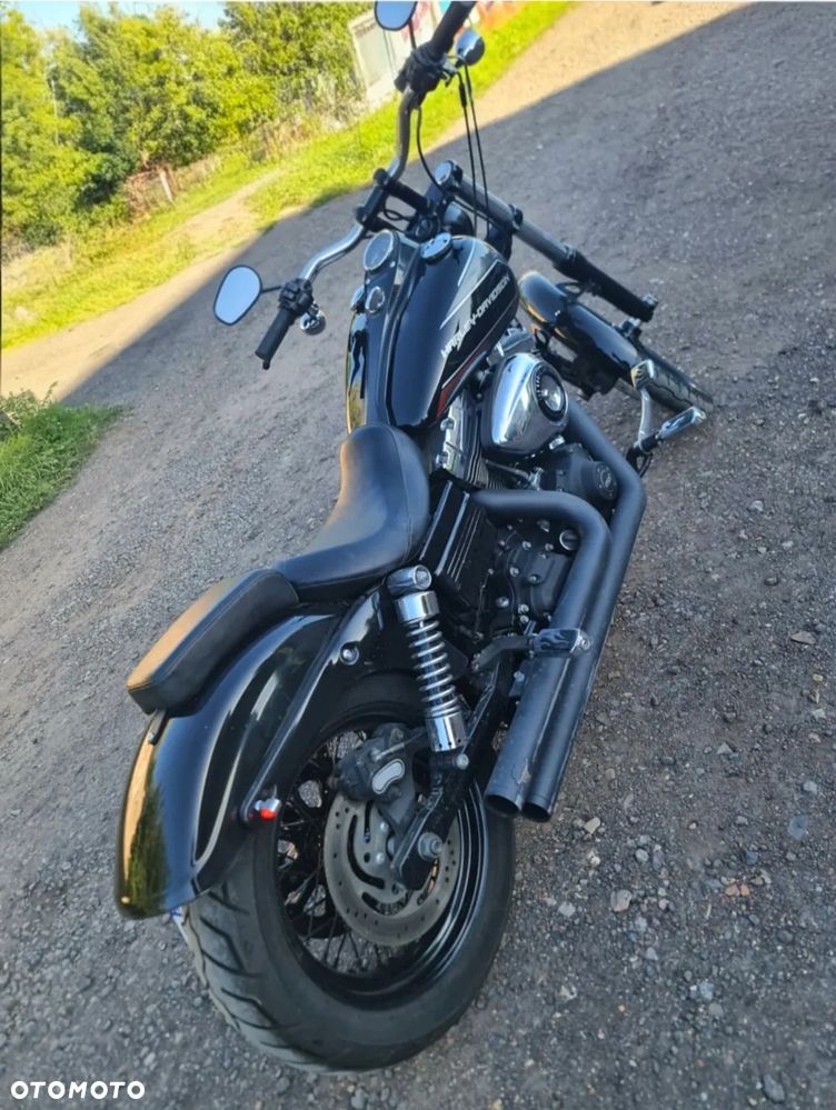 Harley-Davidson Dyna - 1