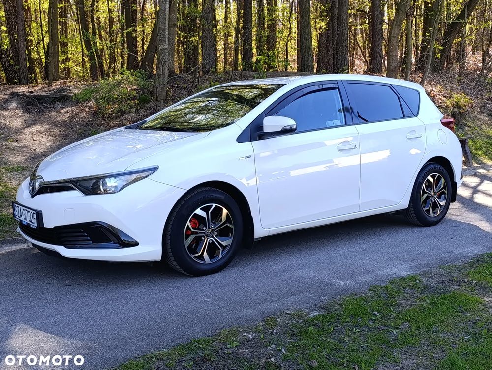 Toyota Auris 1.33 VVT-i Comfort - 13