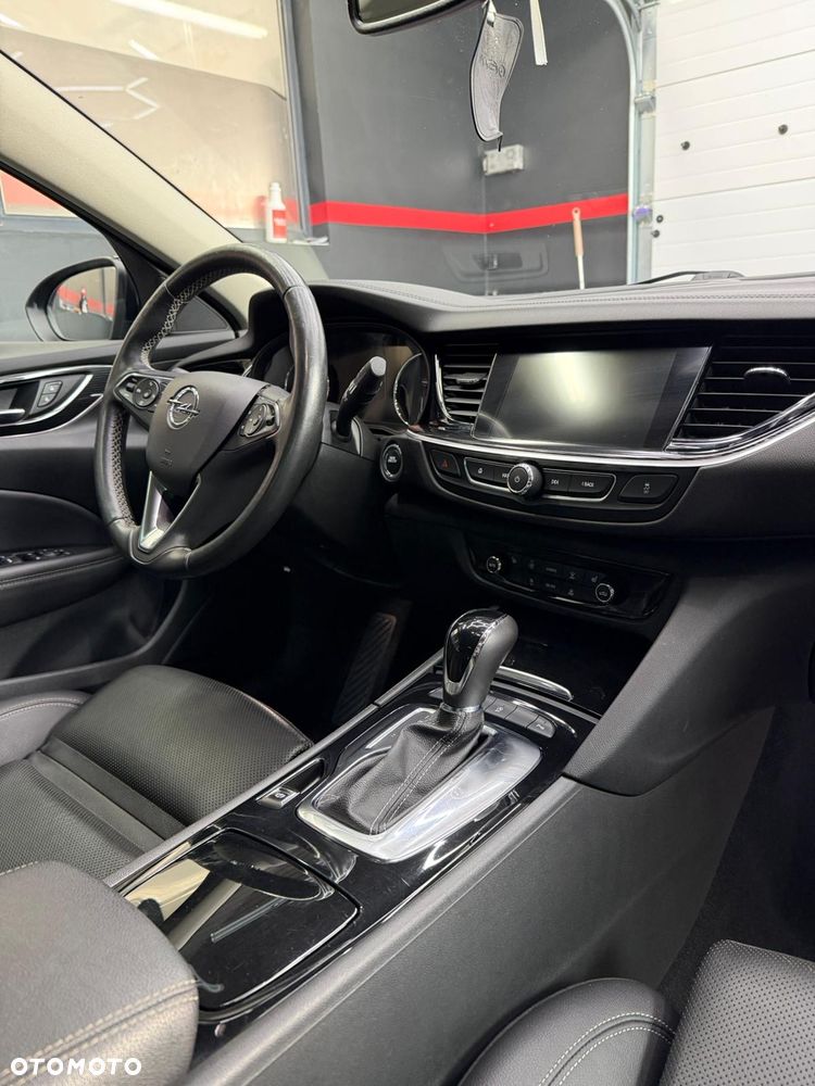 Opel Insignia 1.6 Business Innovation - 13