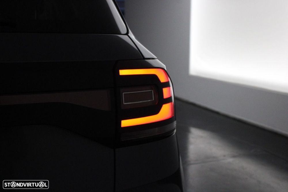 VW T-Cross 1.0 TSI Life - 32