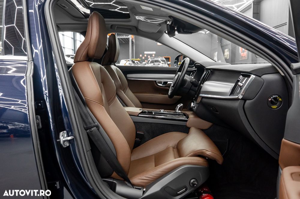 Volvo S90 T8 Twin Engine AWD Geartronic Momentum - 11