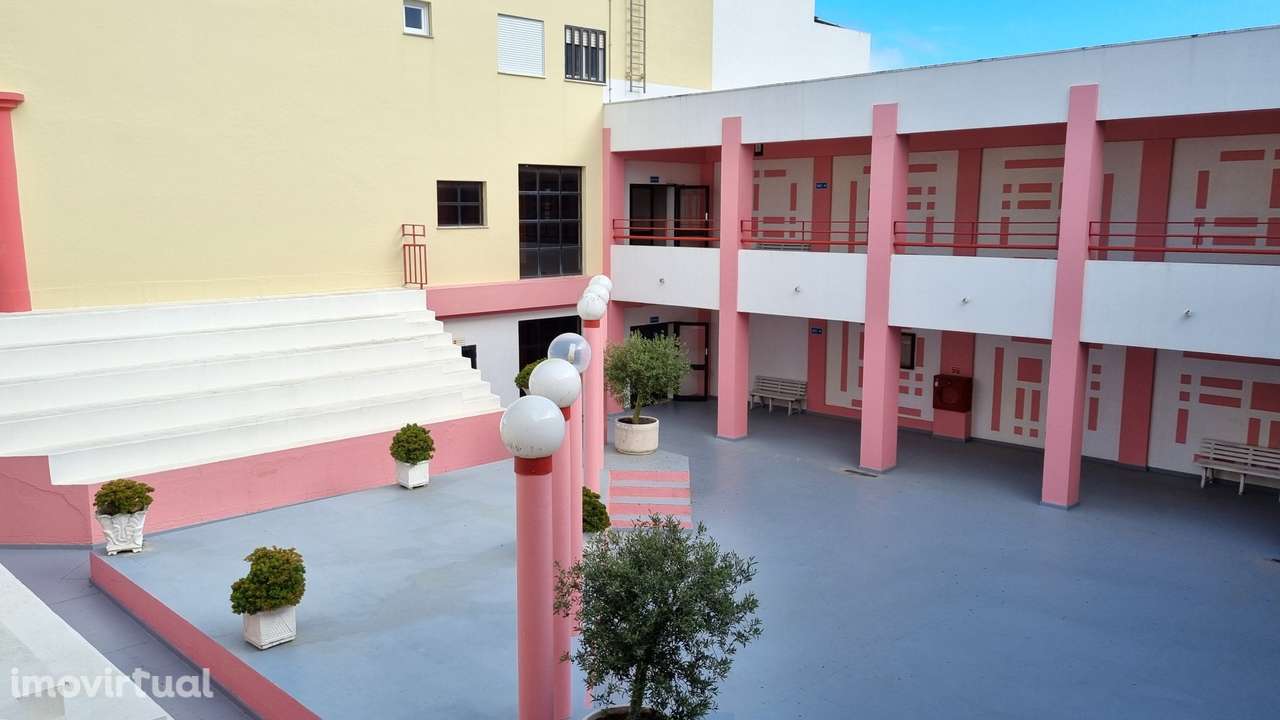 LOJA - CHARNECA (Centro Comercial Duque) - Grande imagem: 5/6