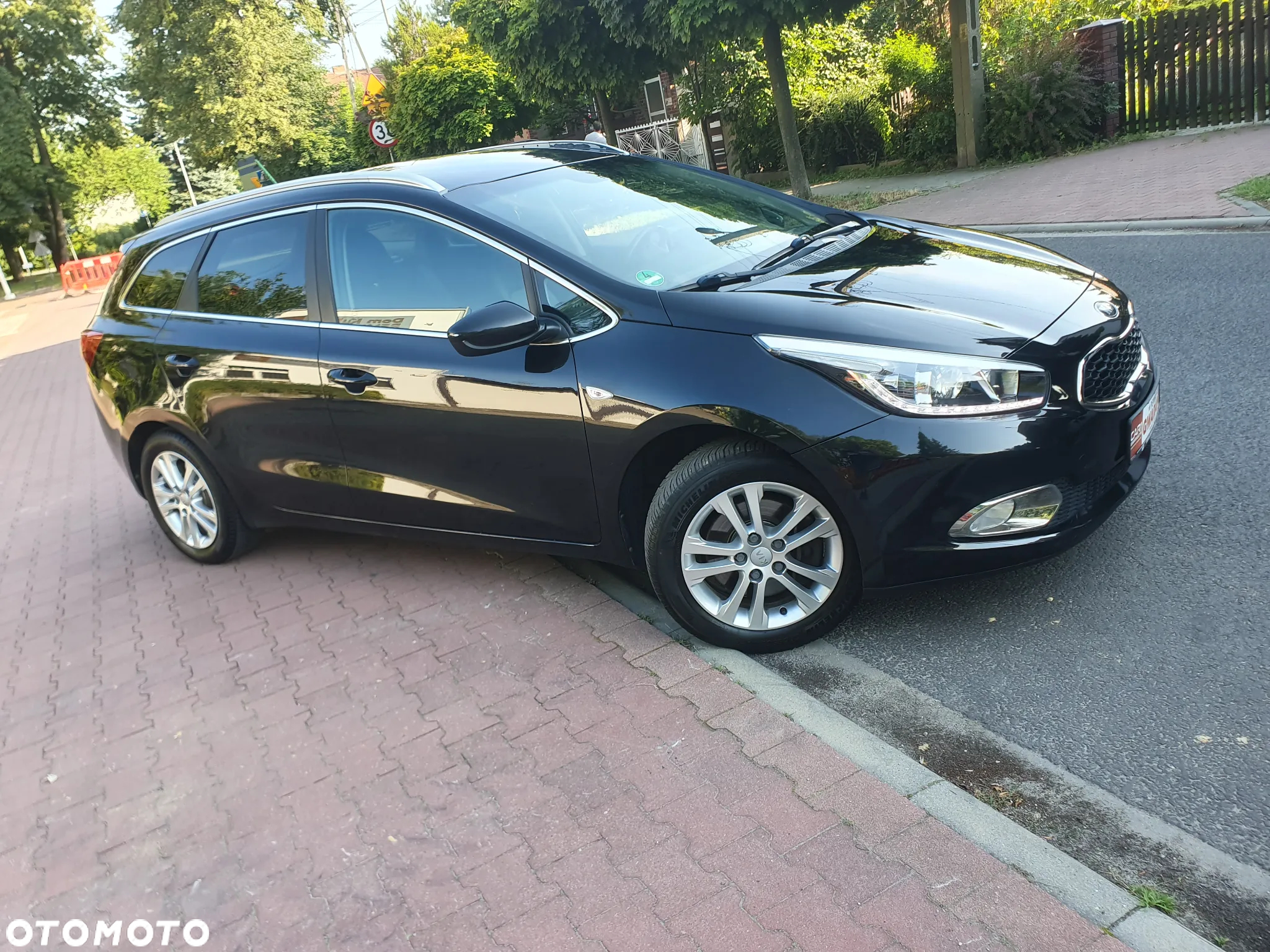 Kia Ceed 1.6 GDI SW Vision - 26