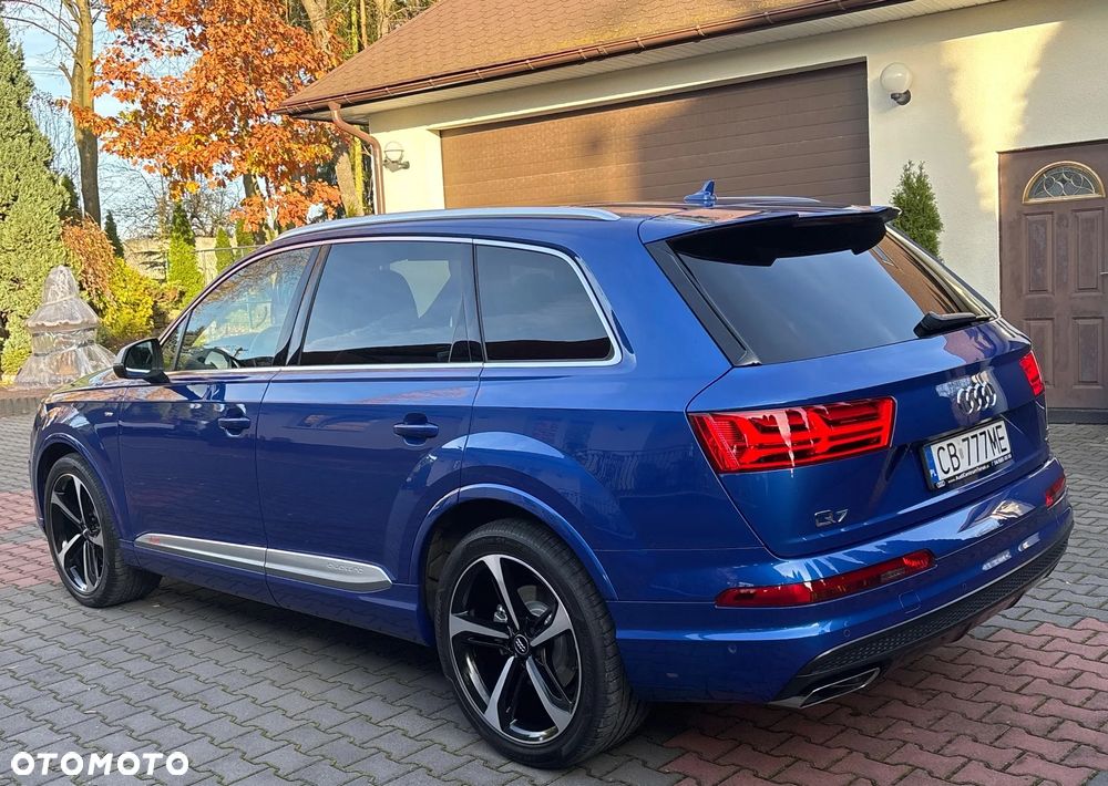 Audi Q7 - 4