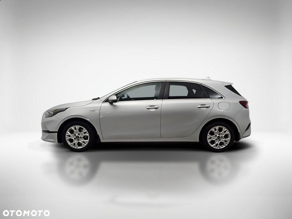 Kia Ceed 1.5 T-GDI M - 3