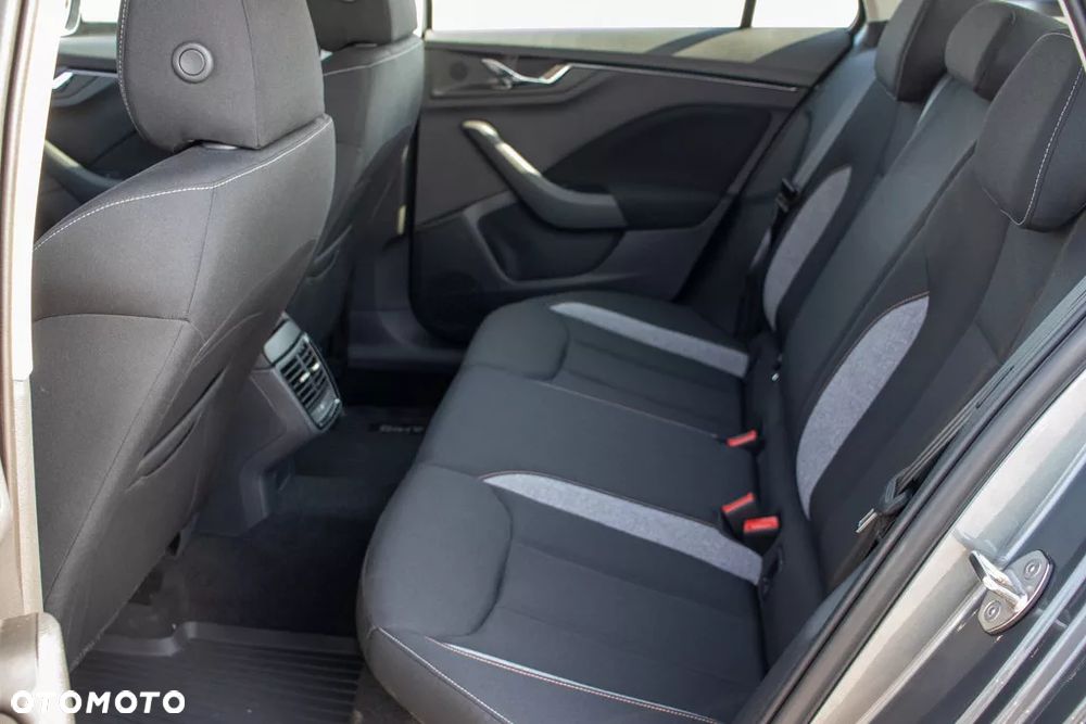 Skoda Kamiq 1.5 TSI Selection DSG - 11
