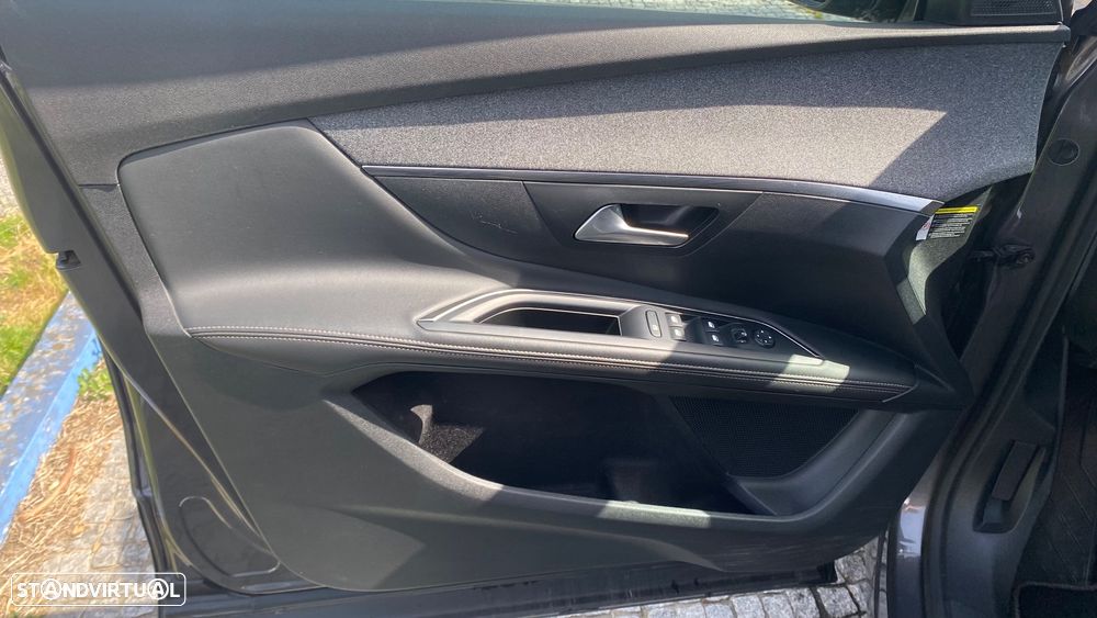 Peugeot 5008 1.5 BlueHDi GT Line EAT8 - 20