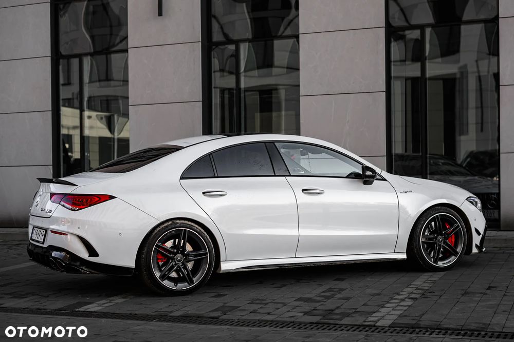 Mercedes-Benz CLA - 11