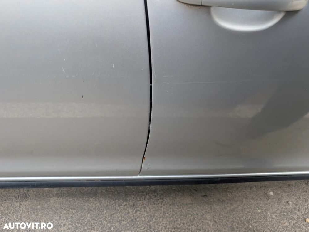 Volkswagen Golf 1.6 TDI DPF BMT Trendline - 6