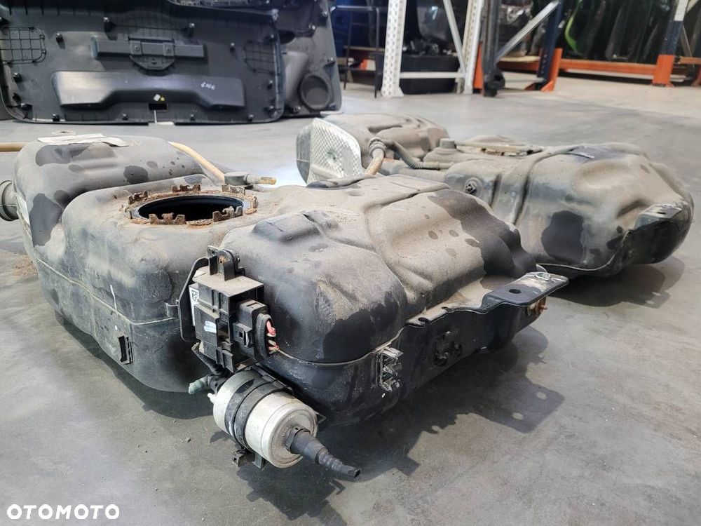 ZBIORNIK PALIWA BAK VW SHARAN 7N 1.4 TSI 150KM 7N0201021 ORYGINAŁ - 4