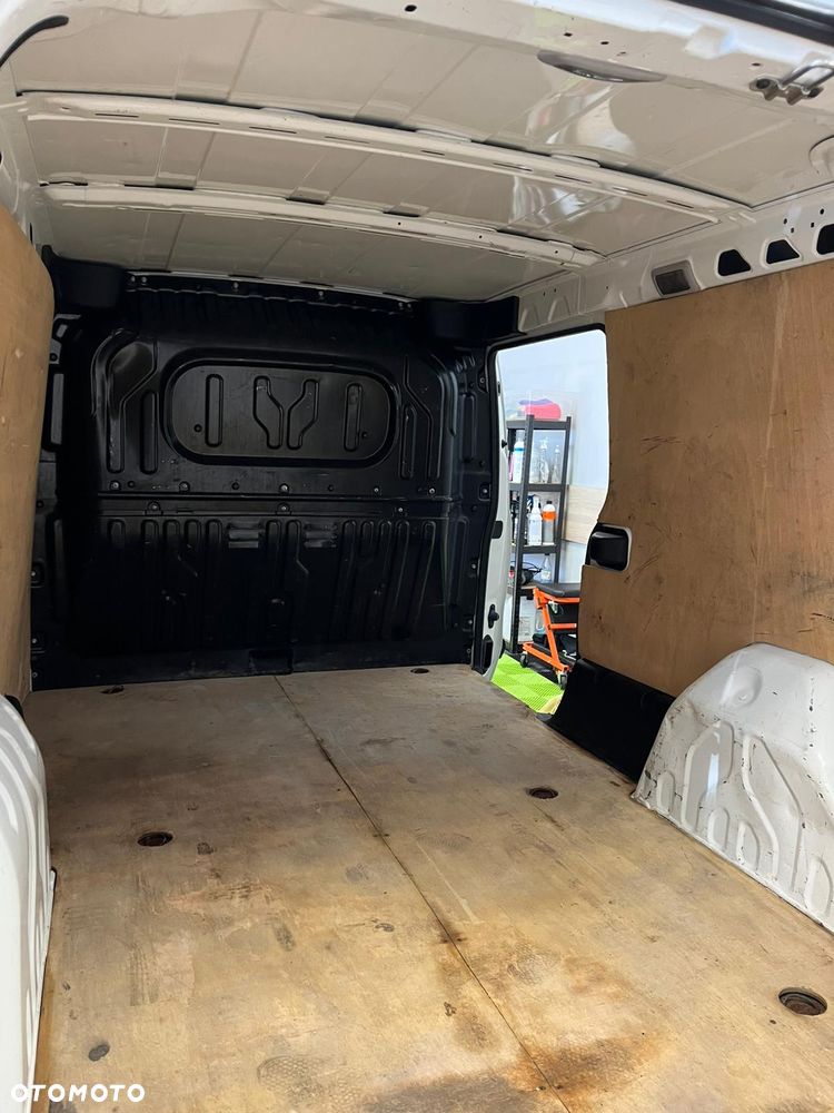 Fiat Doblo 1.3 16V Multijet Active - 12