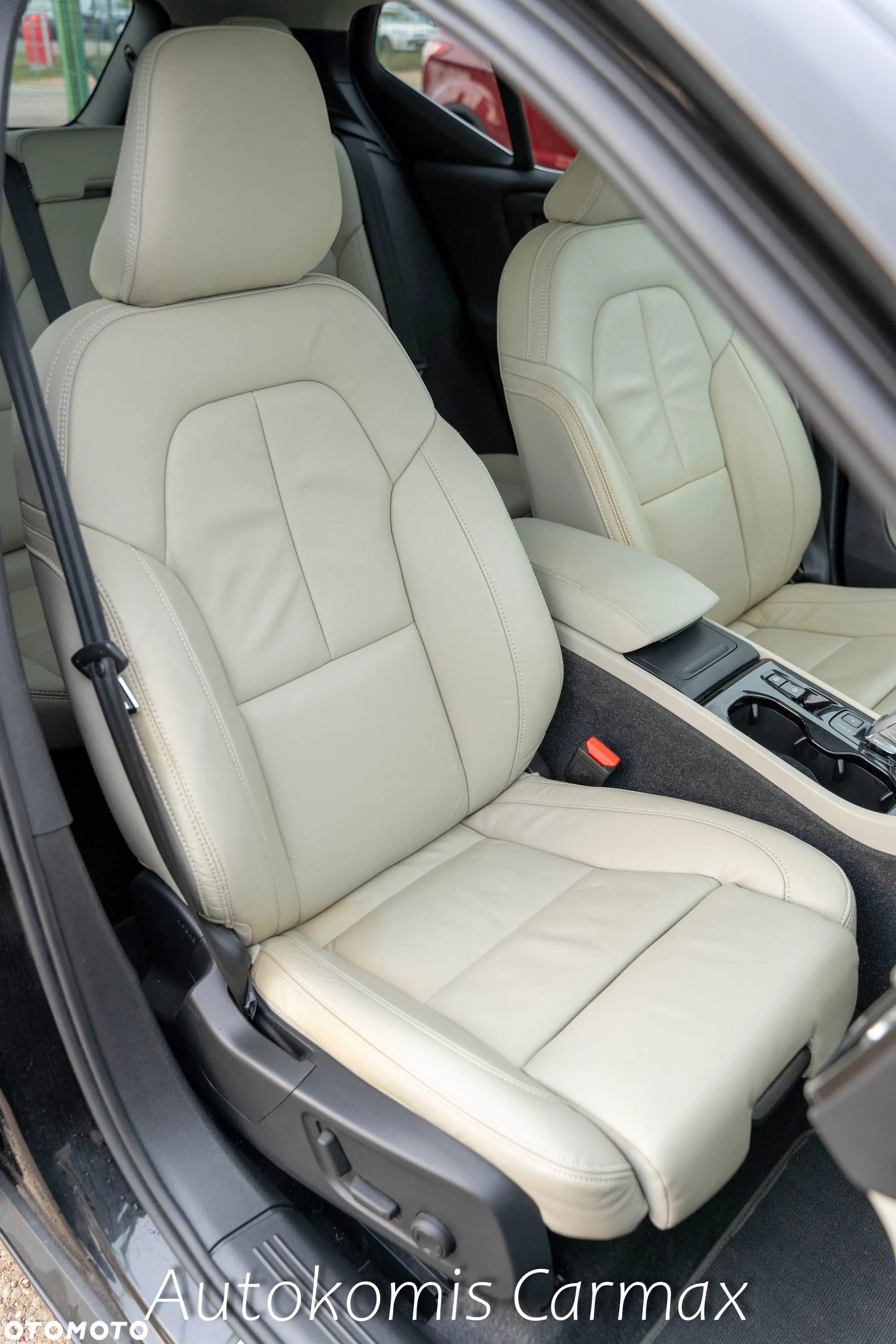 Volvo XC 40 - 19