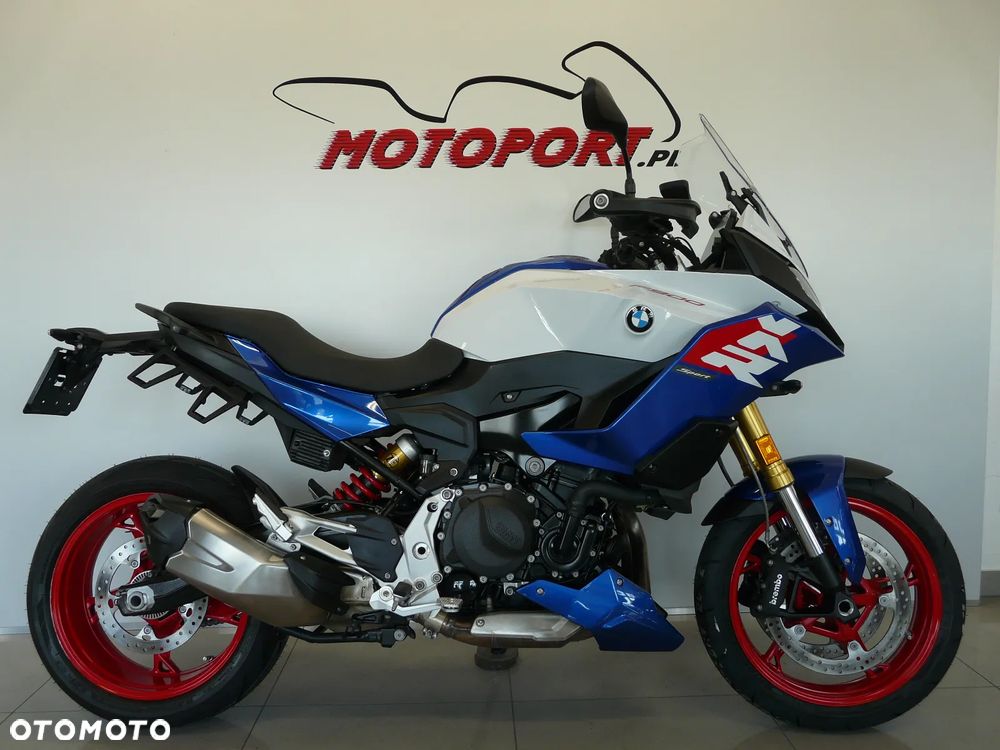 BMW XR - 1