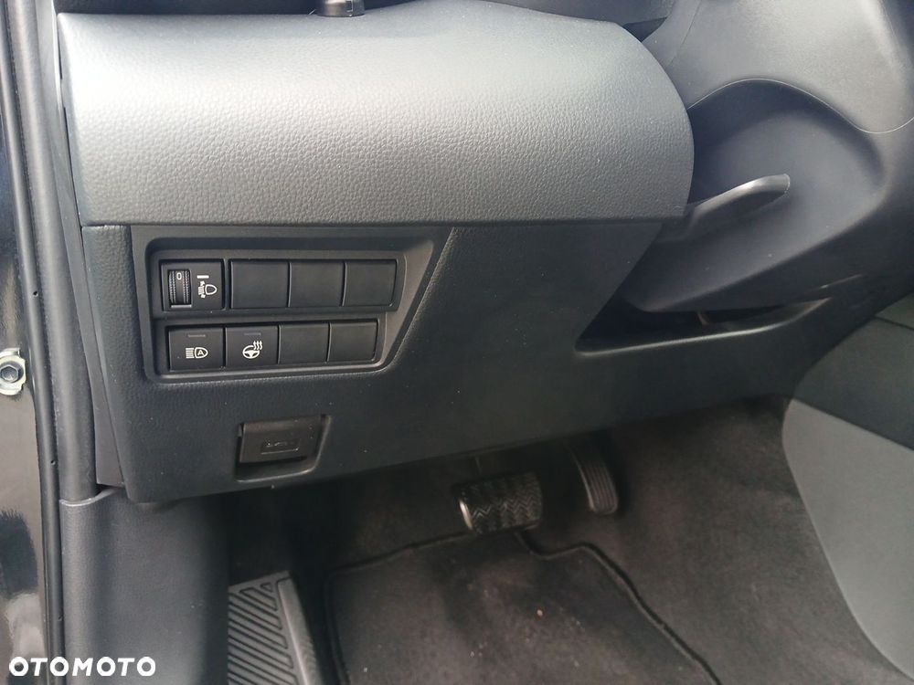 Toyota Yaris Hybrid 1.5 Style - 41