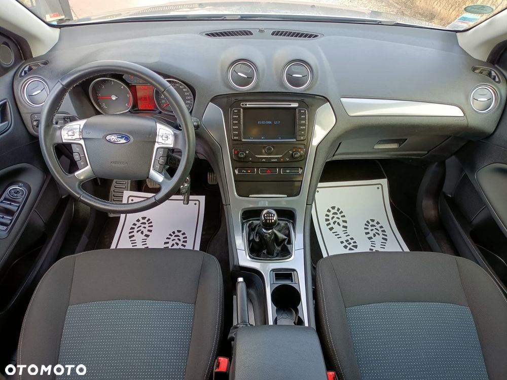 Ford Mondeo 2.0 TDCi Business Edition - 16