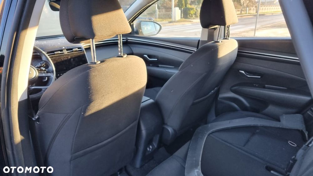 Hyundai Tucson 1.6 T-GDi HEV 2WD Select - 23