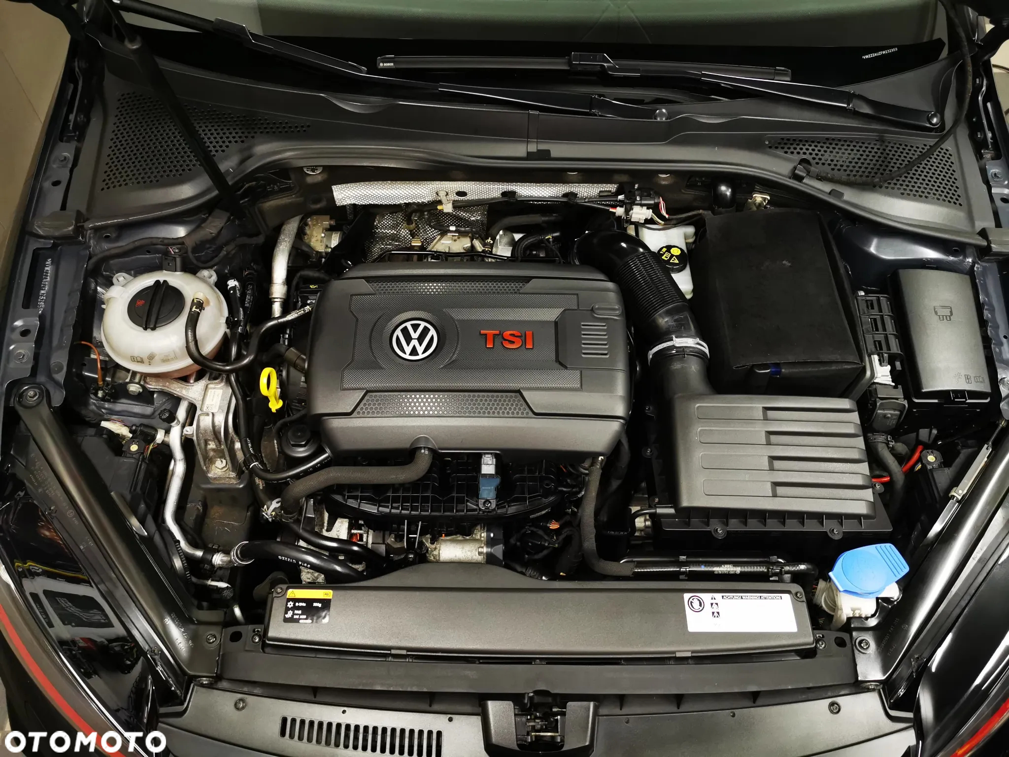 Volkswagen Golf VII 2.0 TSI BMT GTI Performance DSG - 4