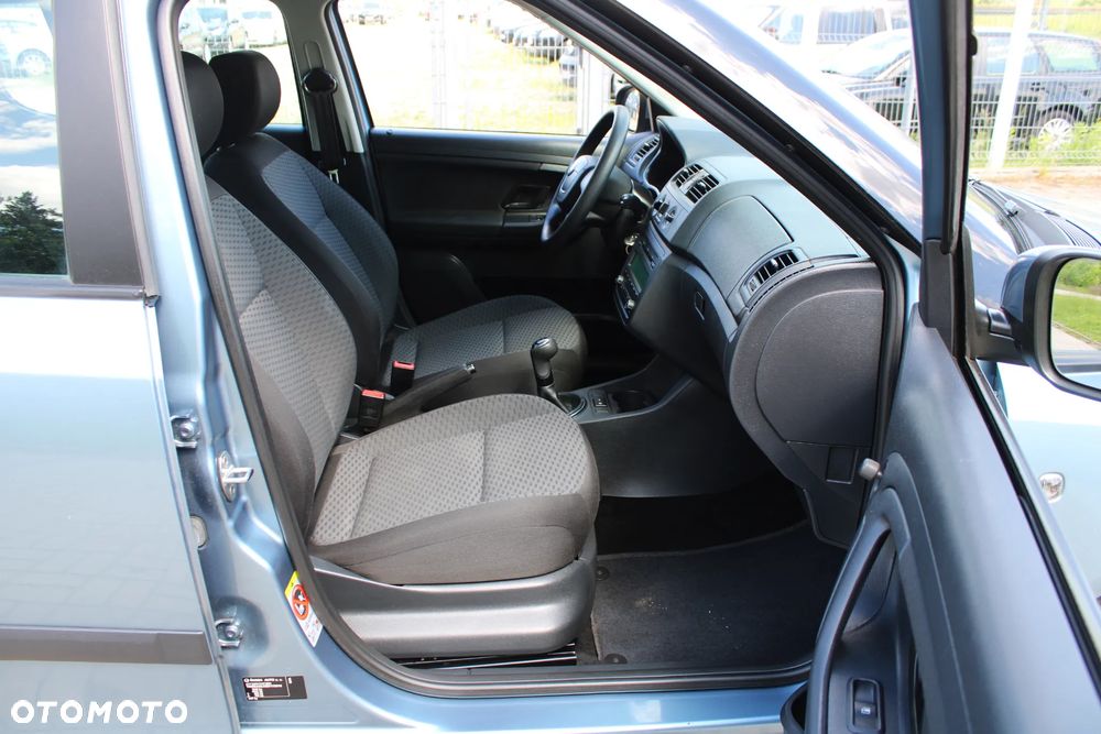 Skoda Fabia - 23
