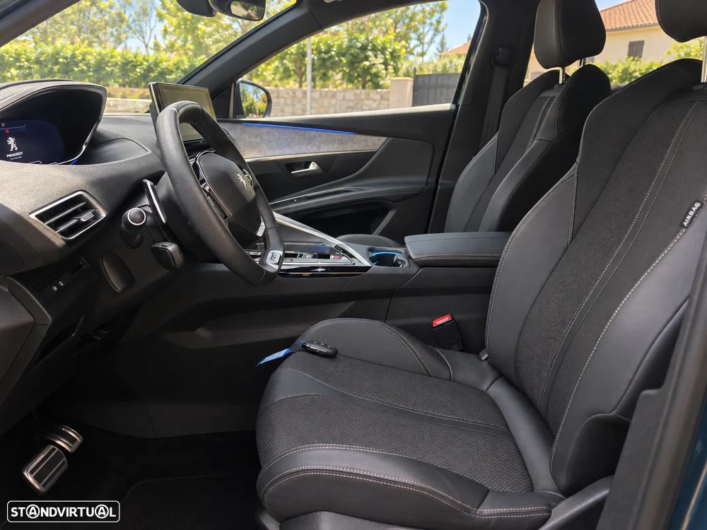 Peugeot 3008 1.2 PureTech GT EAT8 - 2