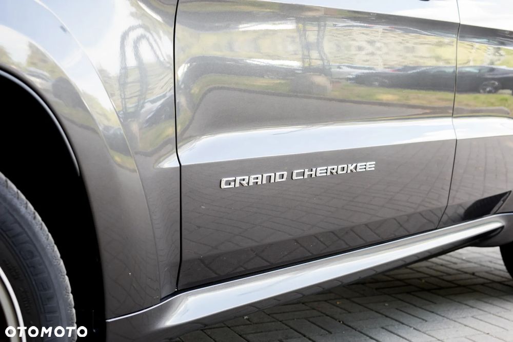 Jeep Grand Cherokee 6.4 V8 SRT8 - 18
