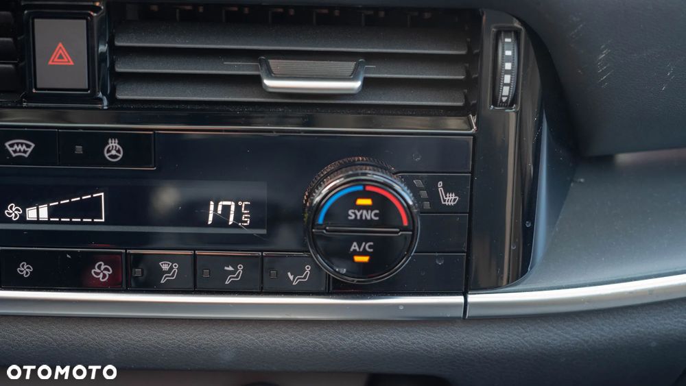 Nissan Qashqai - 26