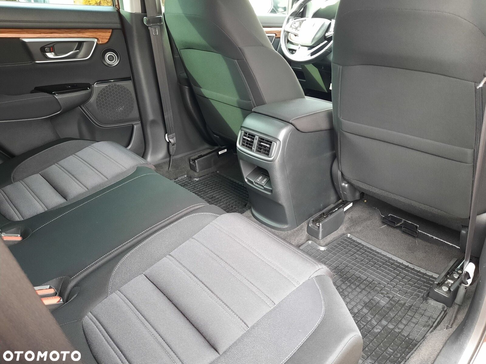 Honda CR-V 1.5 Elegance (Honda Connect+) CVT - 27