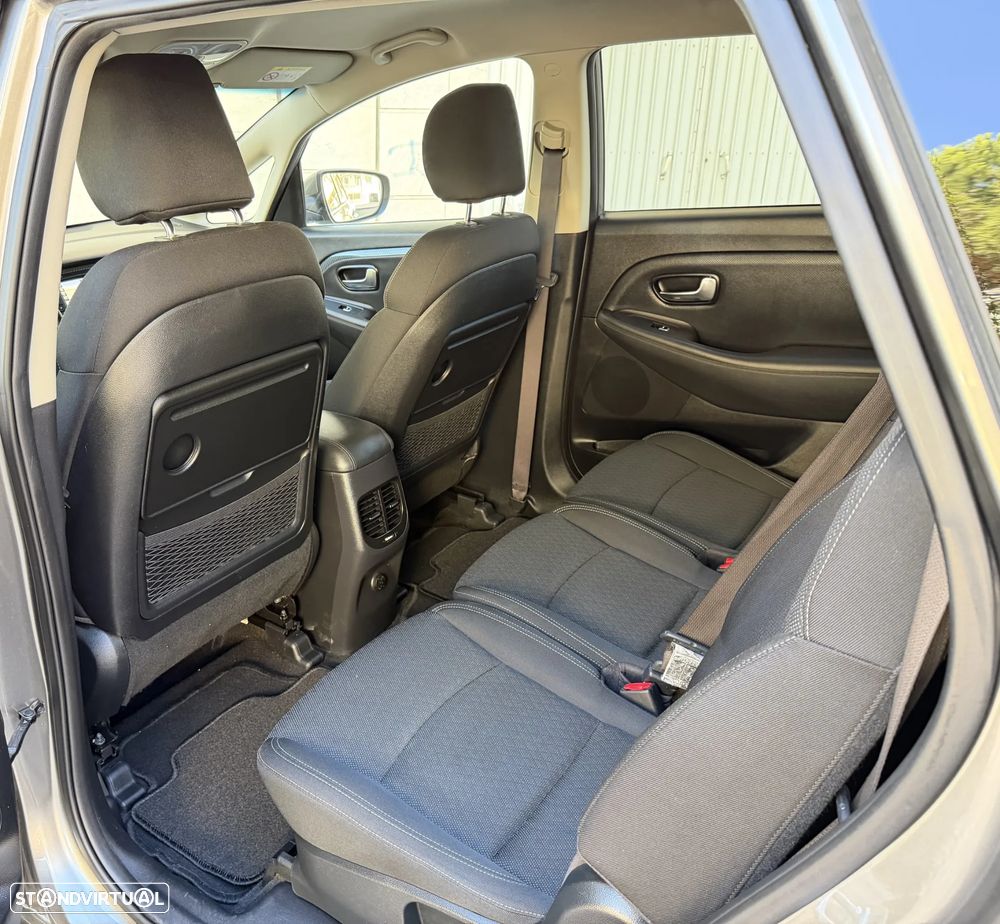 Kia Carens 1.7 CRDi ISG TX - 27
