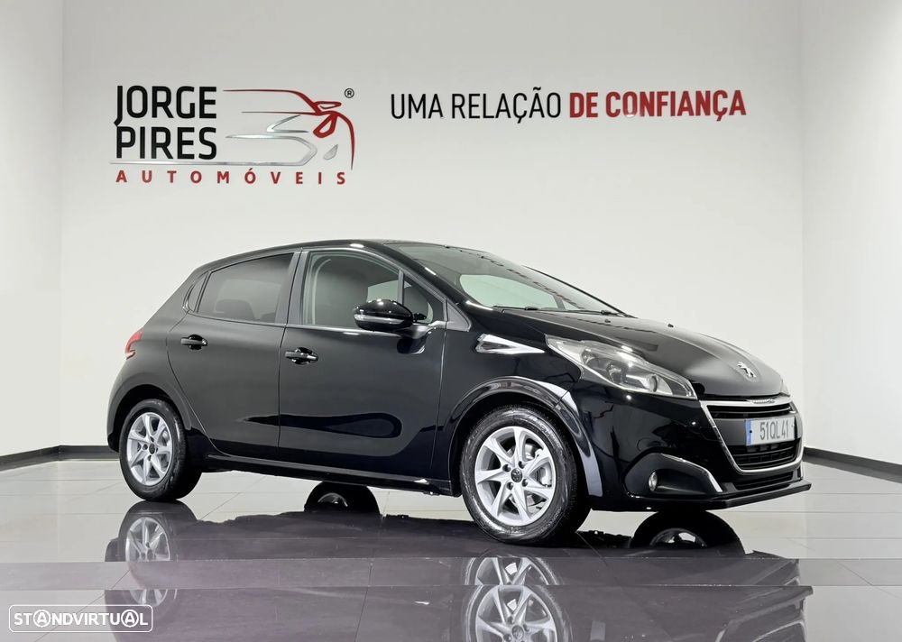 Peugeot 208 1.6 BlueHDi Style - 11