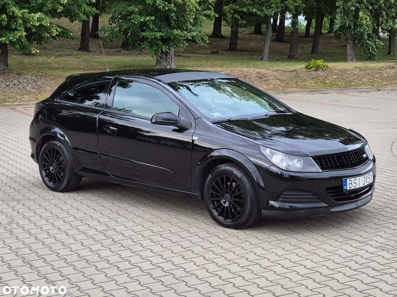 Opel Astra III GTC 1.8 Sport - 11