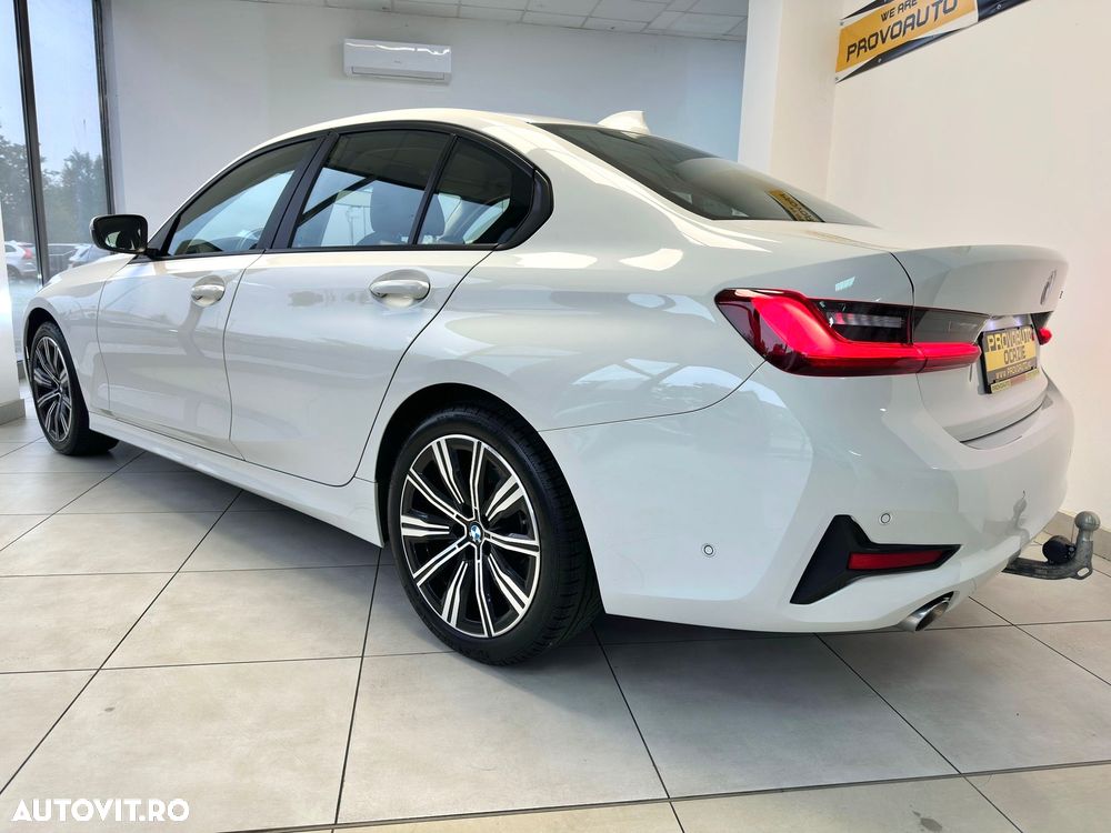 BMW Seria 3 318d Touring Aut. Sport Line - 3