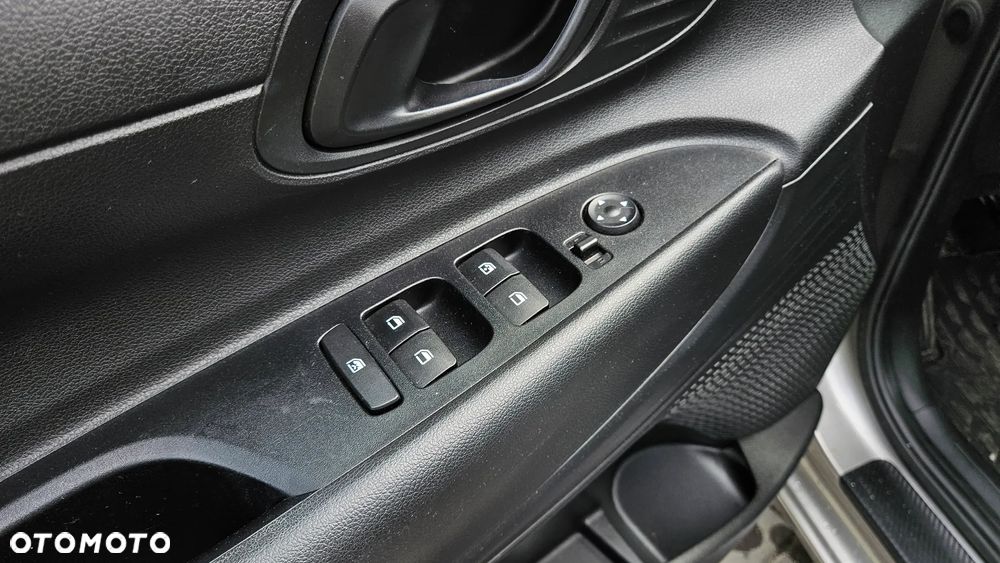 Hyundai i20 - 10