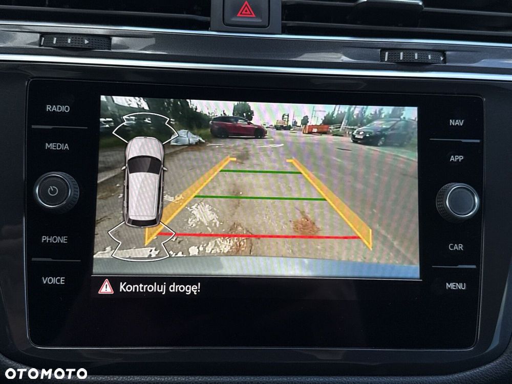 Volkswagen Tiguan Allspace 2.0 TSI 4Mot R-Line DSG - 30