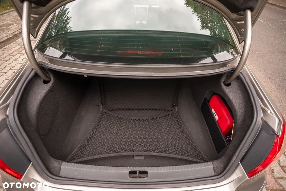 Volkswagen Passat CC 2.0 TDI - 20