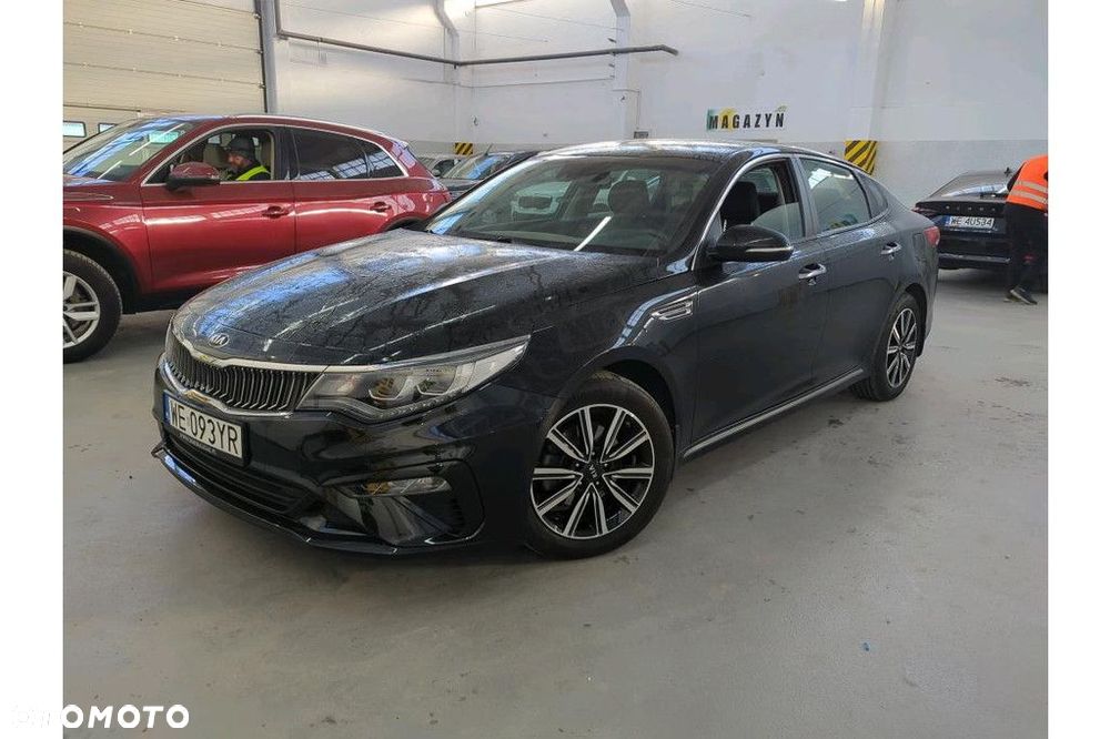 Kia Optima - 1