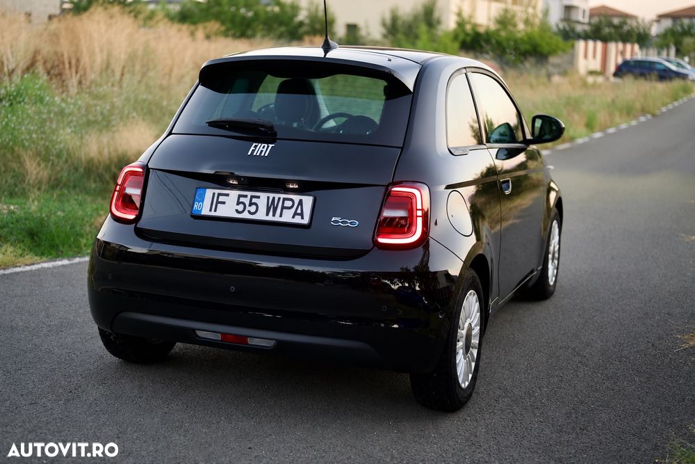 Fiat 500E 2021 photo 2