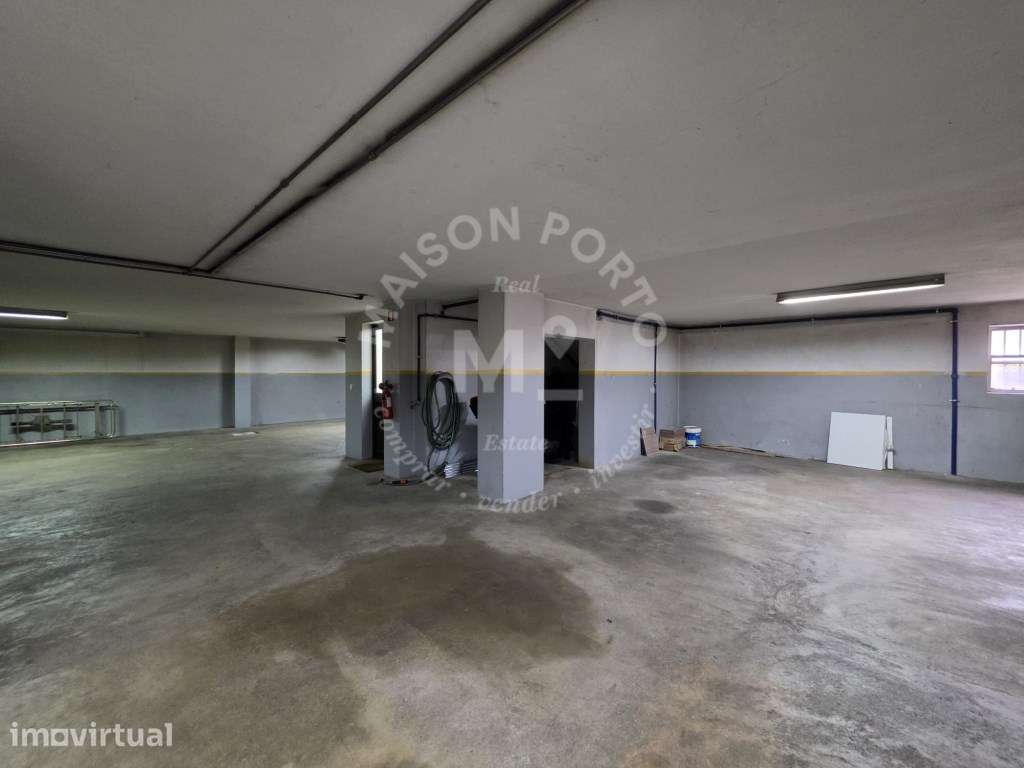 Apartamento T2 Renovado com Garagem na Maia - Grande imagem: 3/11
