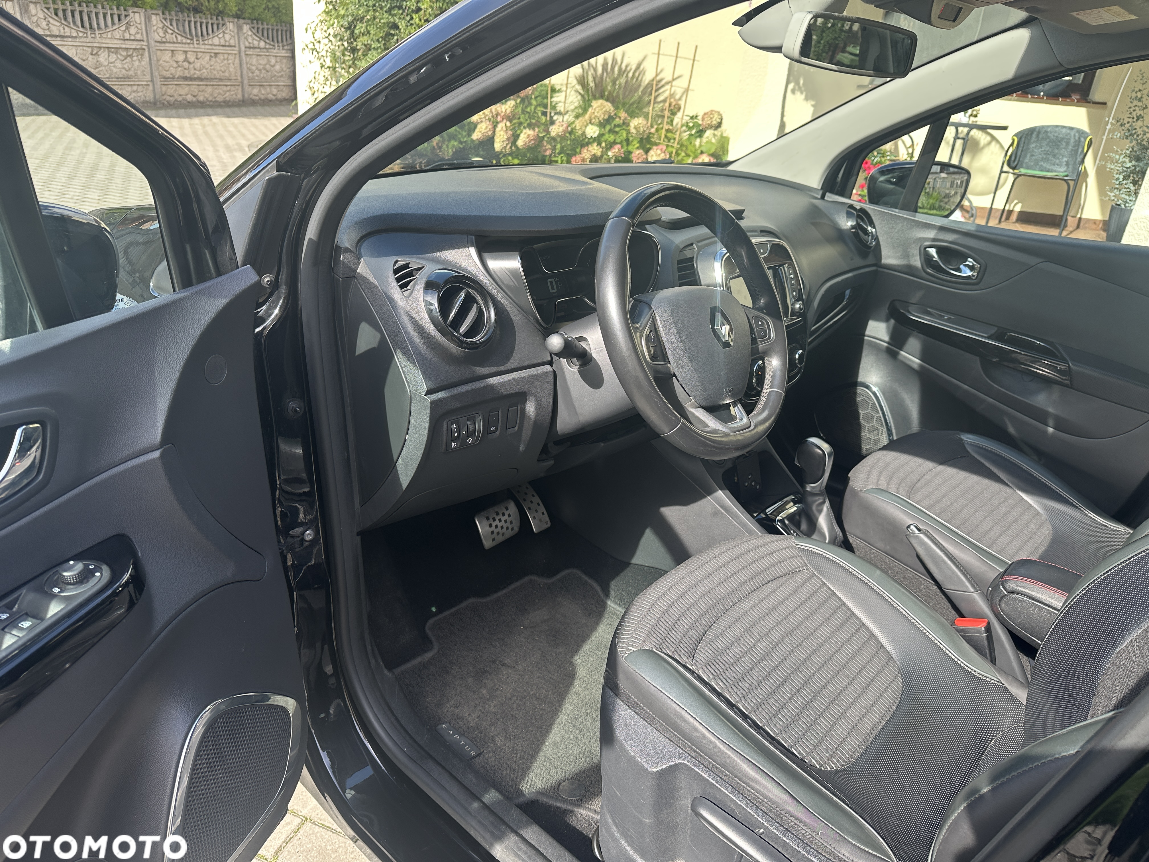 Renault Captur 1.2 Energy TCe XMOD EDC - 11