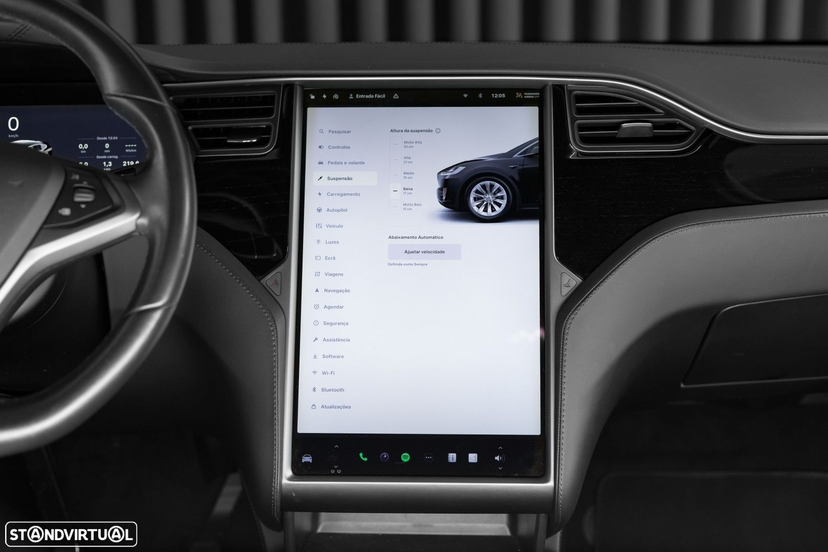 Tesla Model X 75D - 21
