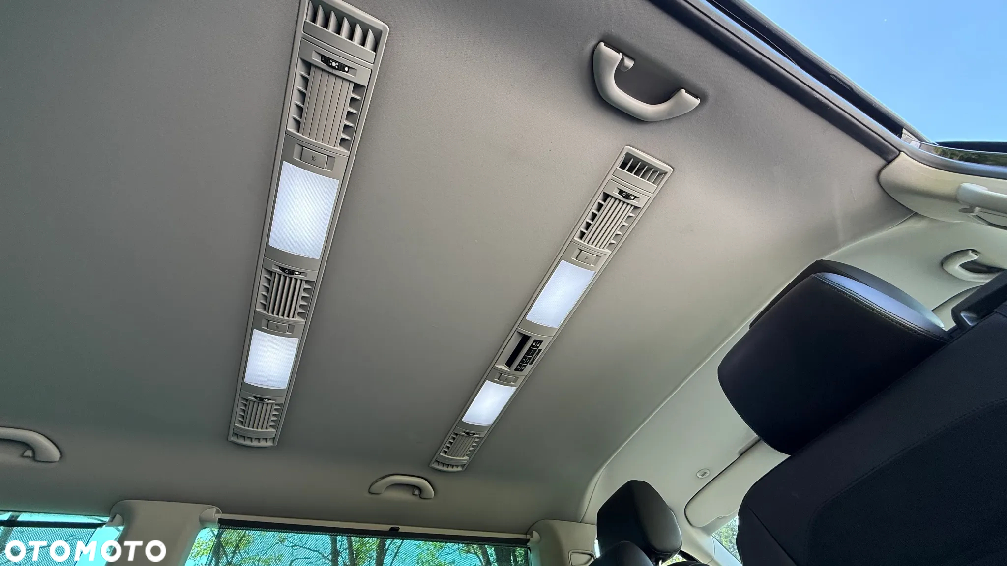 Volkswagen Multivan 2.0 BiTDI L2 Comfortline 4Motion DSG - 27