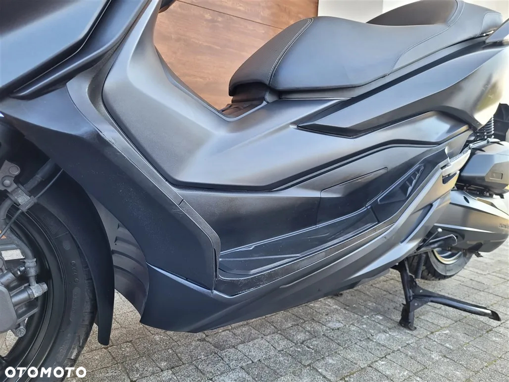 Honda NSS - 8