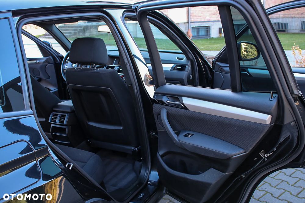 BMW X3 xDrive20d - 26